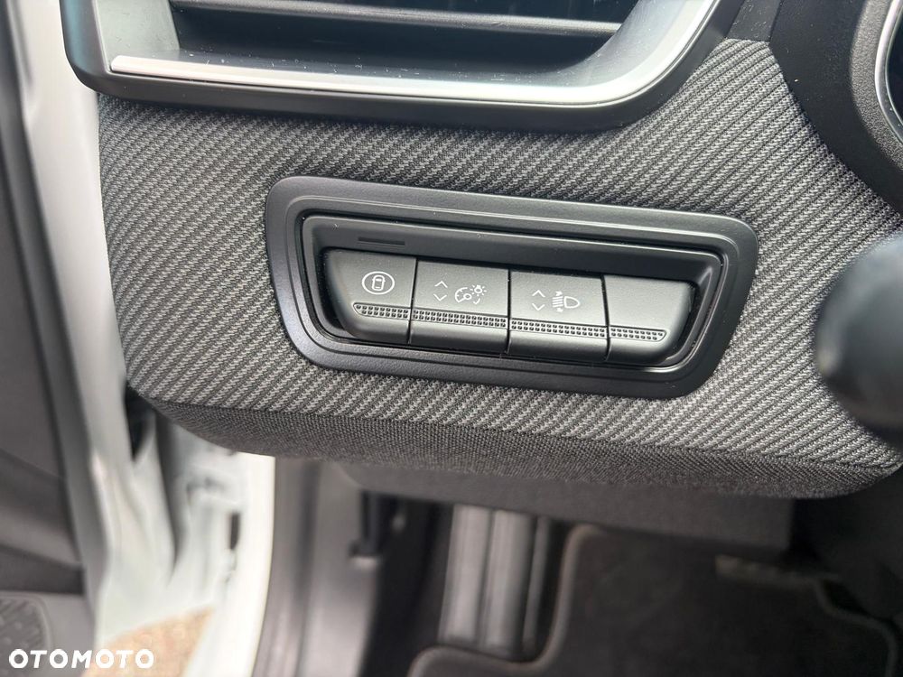 Renault Clio - 19
