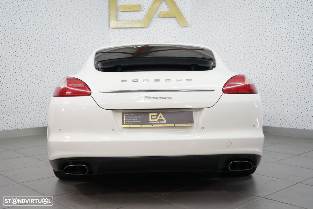 Porsche Panamera Platinum Edition - 10