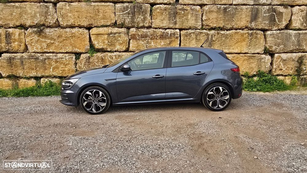 Renault Mégane 1.5 Blue dCi Intens - 3