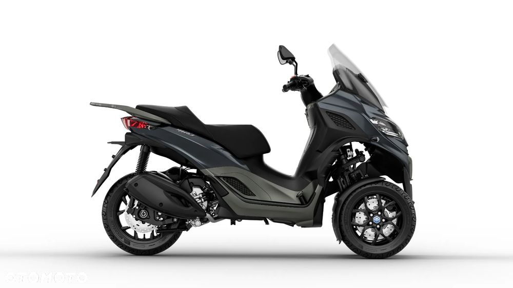 Piaggio MP-3 - 3