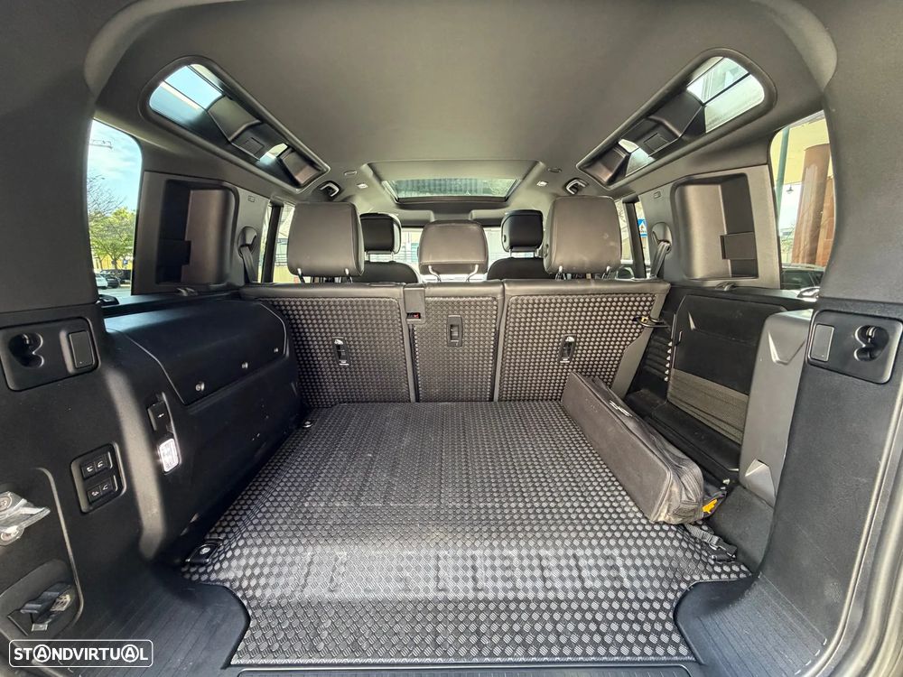 Land Rover Defender 2.0 P400e 110 AWD X-Dynamic HSE - 10