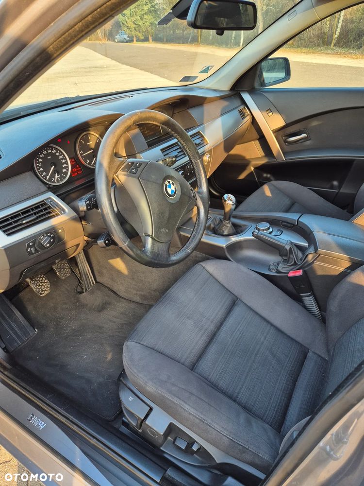 BMW Seria 5 520d - 10