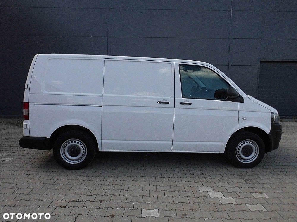 Volkswagen Transporter - 17