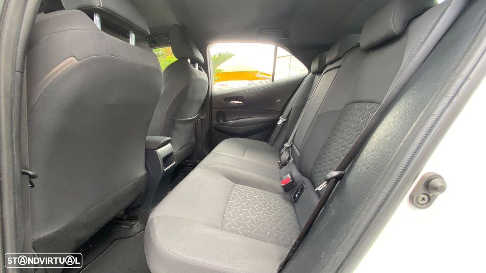 Toyota Corolla 1.8 Hybrid Comfort - 21