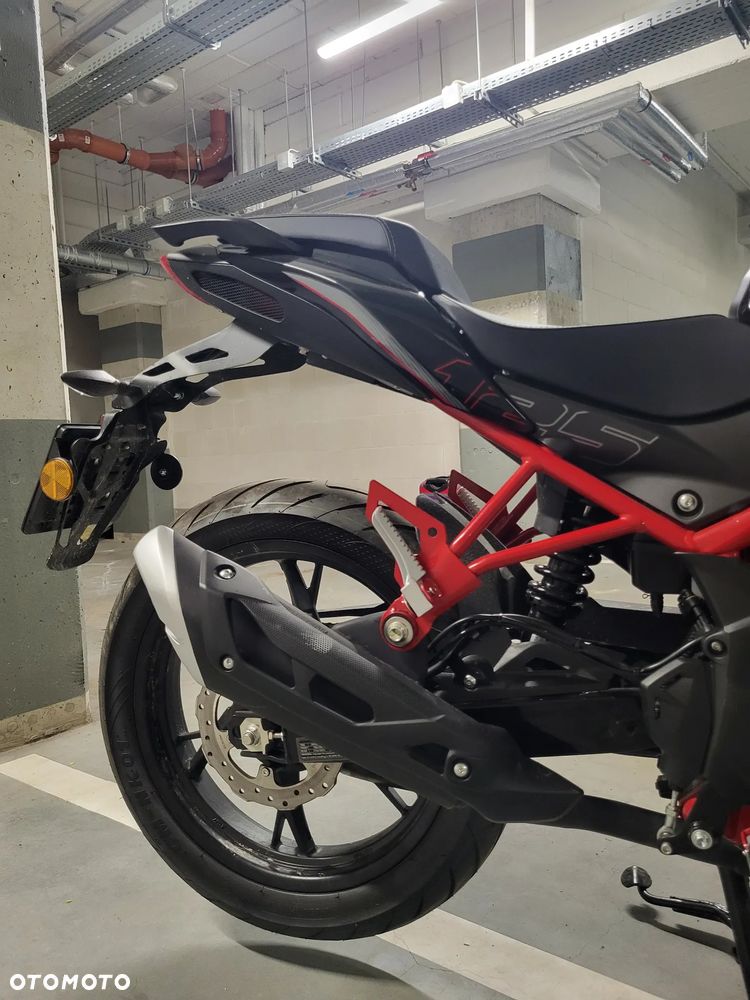 Benelli BN 125 - 8