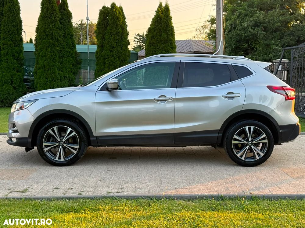 Nissan Qashqai 1.5 DCI Start/Stop N-Connecta - 20