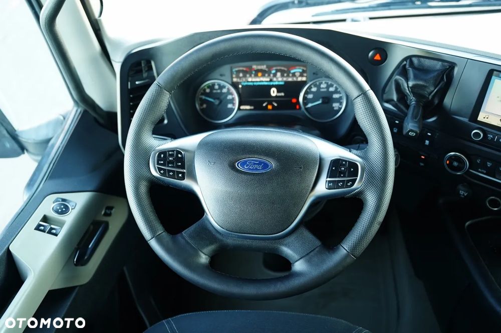 Ford F-MAX 500 / KLIMATYZACJA POSTOJOWA / BOGATE WYPOSAŻENIE / EURO 6 - 28