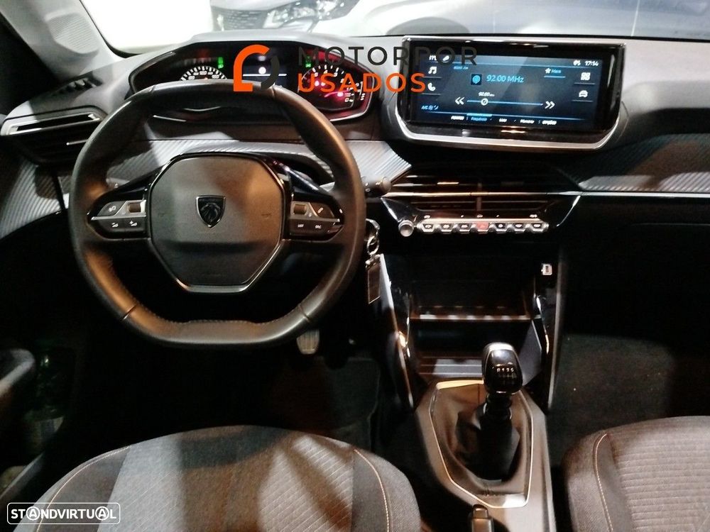 Peugeot 208 1.2 PureTech Active - 8