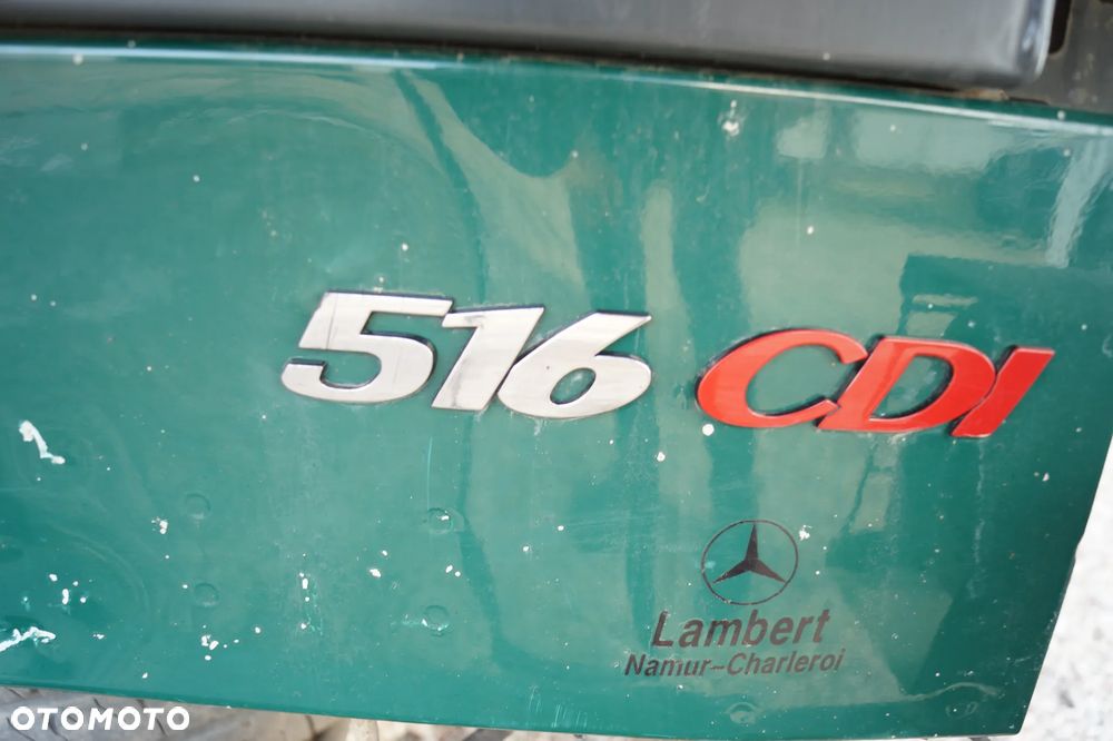 Mercedes-Benz Sprinter - 25