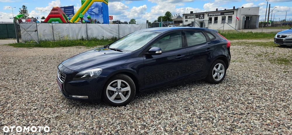 Volvo V40 T3 - 9