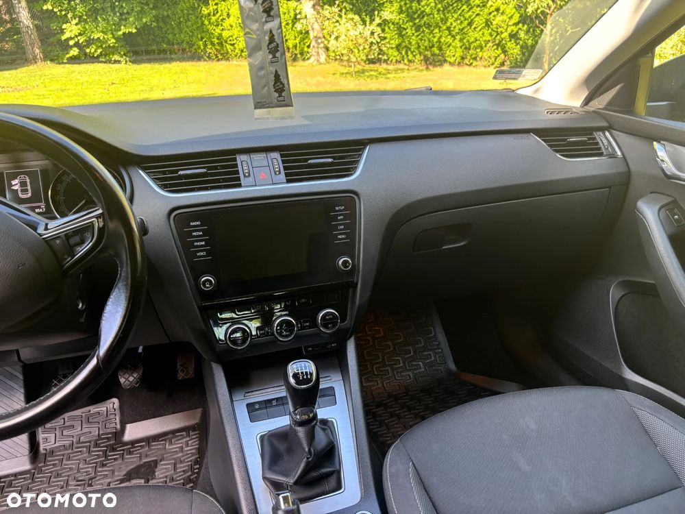 Skoda Octavia 1.4 TSI Ambition - 13