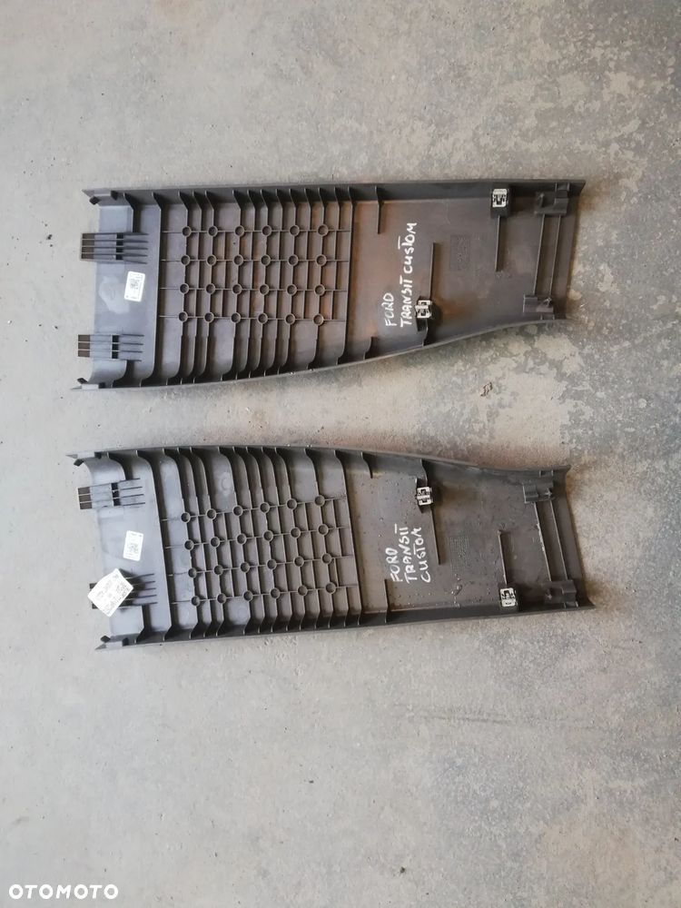komplet Plastik osłona słupka Lewa Prawa BK21-V243W06-ABW BK21-V243W07-ABW FORD TRANSIT CUSTOM 20R - 2