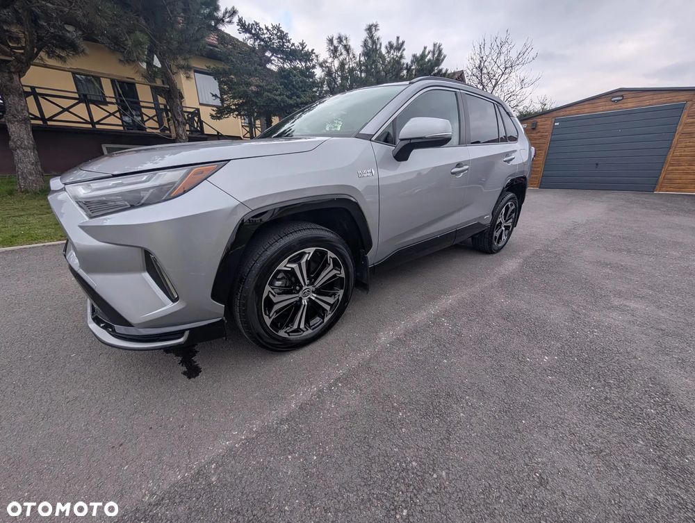 Toyota RAV4 - 9