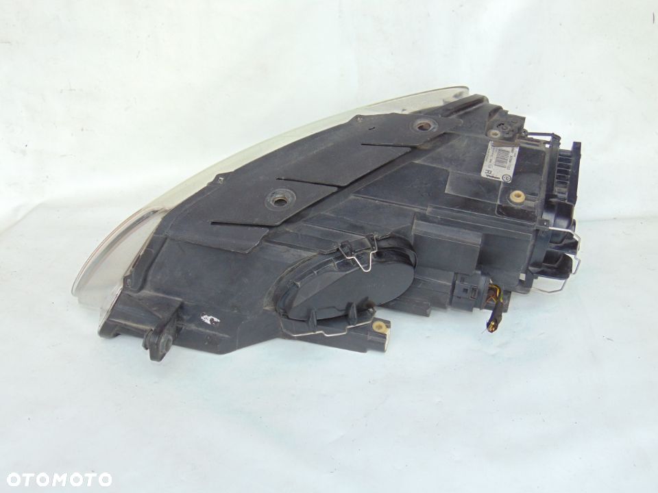 SKRĘTNA XENON lampa przednia przód prawa 3C0941752D VW Volkswagen Passat B6 , 05-10r EUROPA - 11