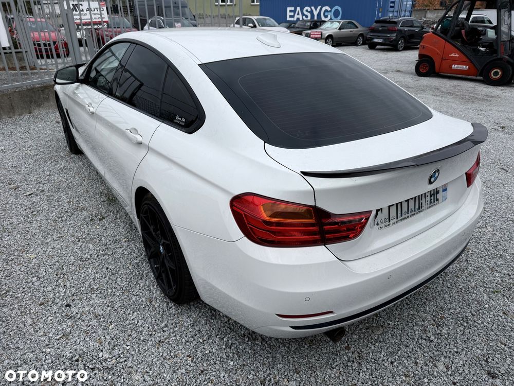 BMW Seria 4 418d M Sport - 8