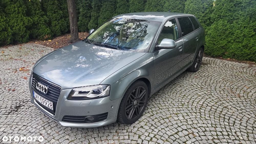 Audi A3 Sportback 3.2 quattro (DSG) S tronic Ambition - 4