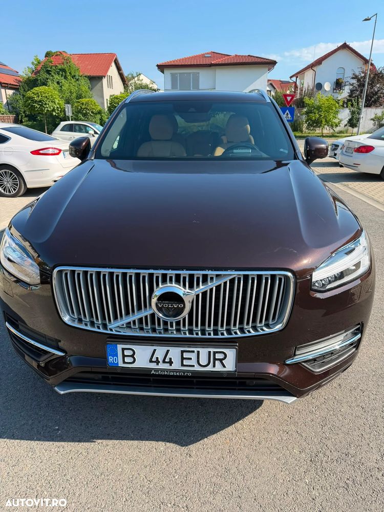 Volvo XC 90 T8 eAWD R-Design - 1