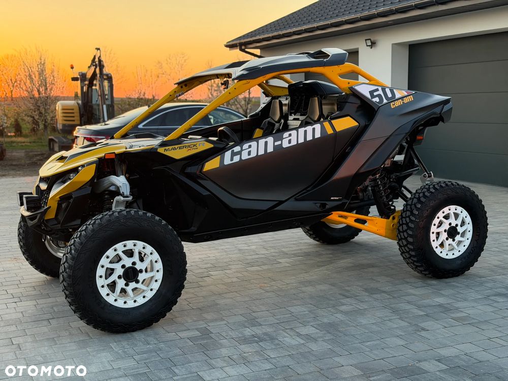 Can-Am Maverick - 18