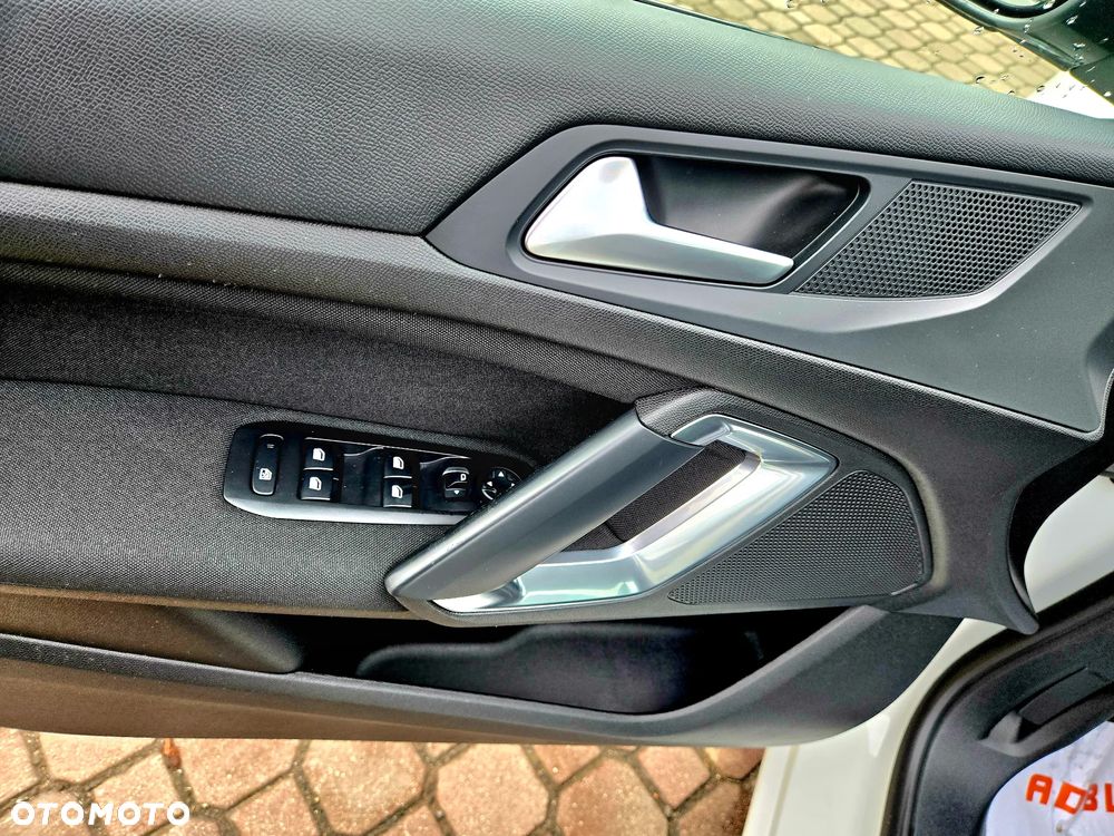 Peugeot 308 BlueHDi 120 Stop & Start Active - 16