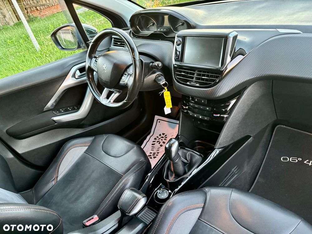 Peugeot 2008 - 4