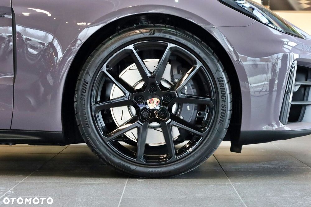 Porsche Panamera - 8