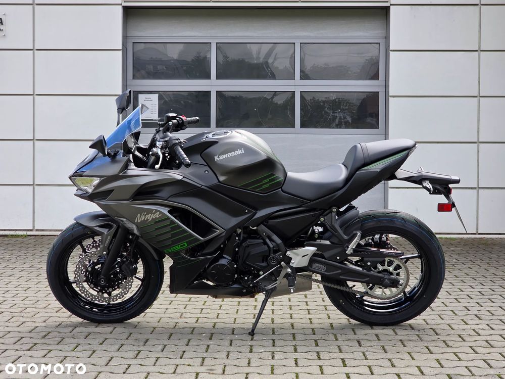 Kawasaki Ninja - 4