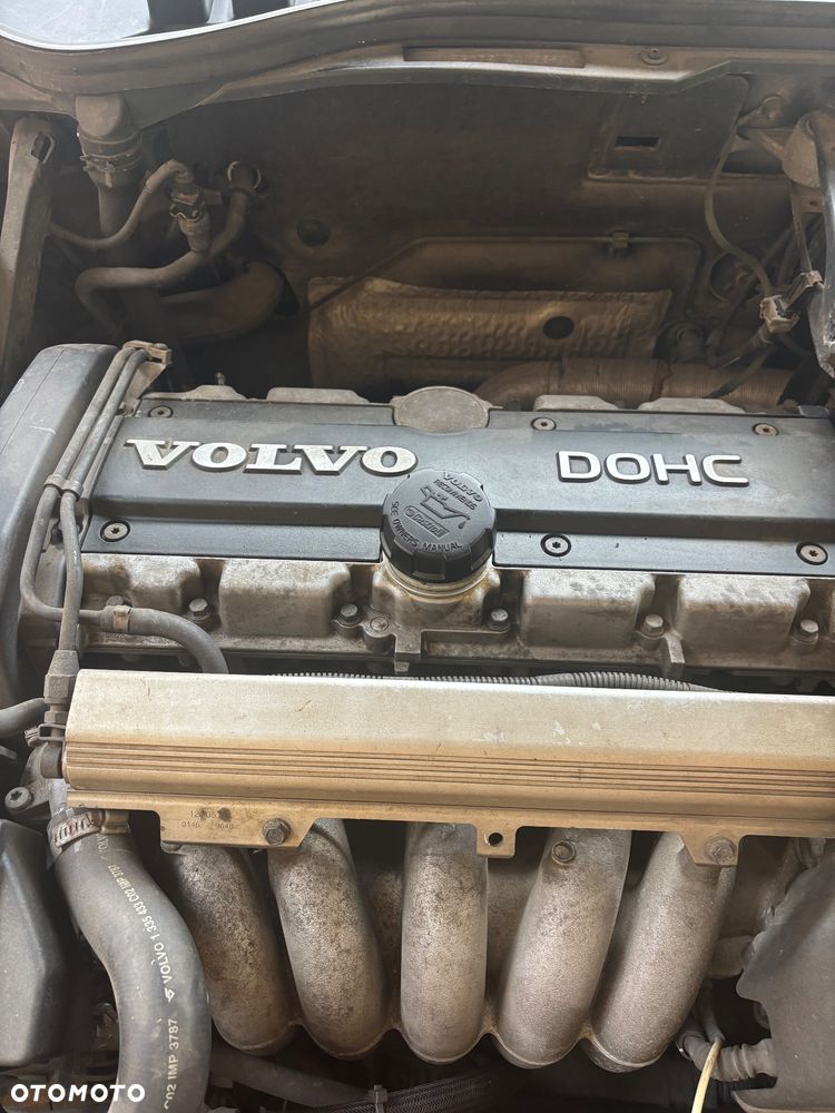 Volvo S70 2.5 - 15
