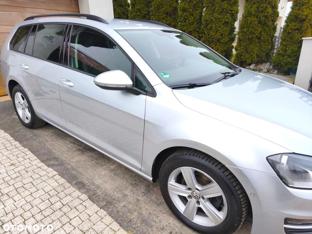 Volkswagen Golf 1.6 TDI DPF DSG Highline - 4