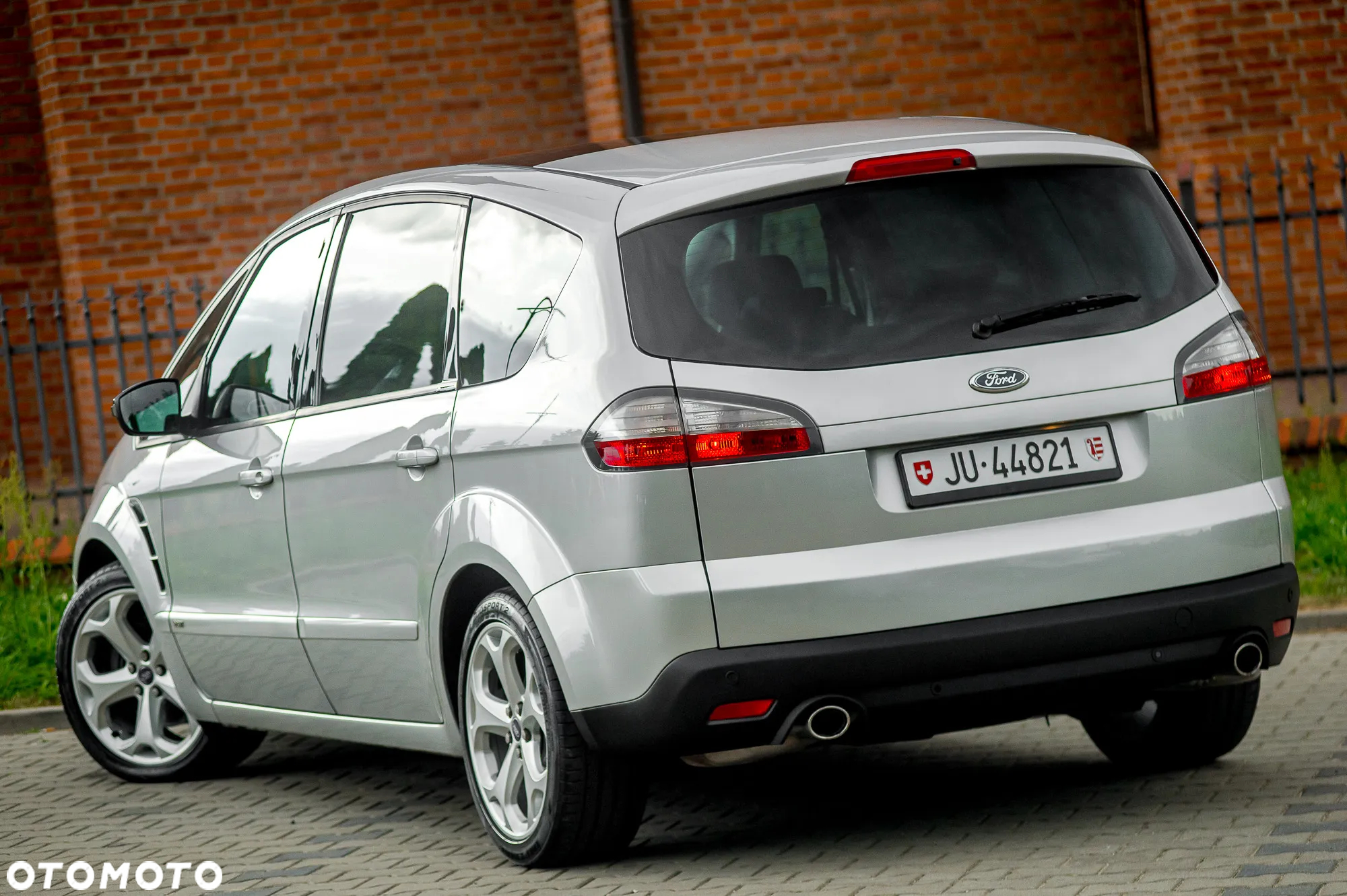 Ford S-Max 2.5 Titanium - 10