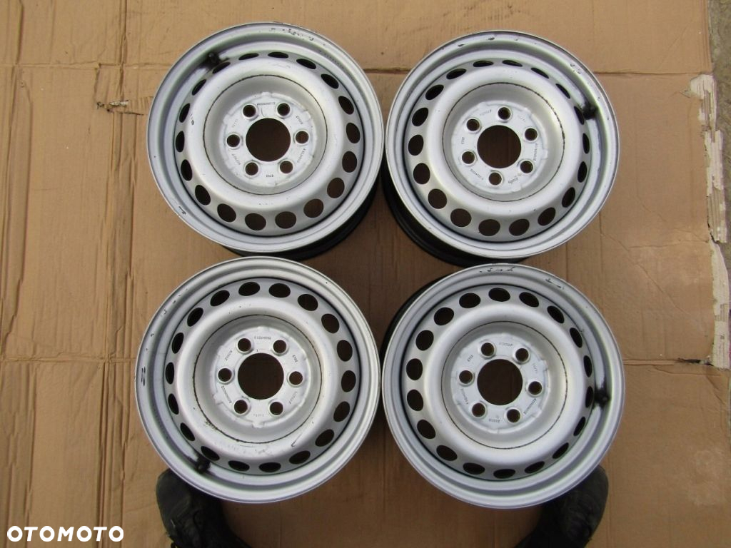 4x Felgi 16 Mercedes Sprinter 311 313 315 316 319 906 910 VW Crafter 6,5j ET62 - 12