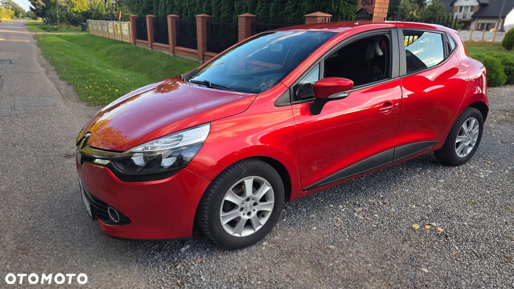 Renault Clio 1.2 16V Limited EU6 - 10