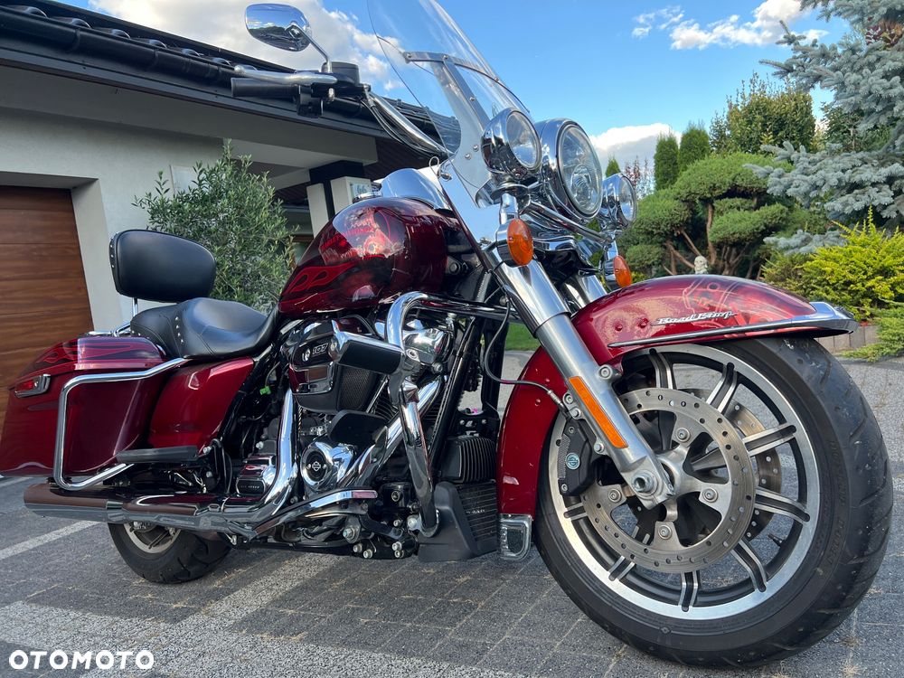 Harley-Davidson Touring Road King - 11