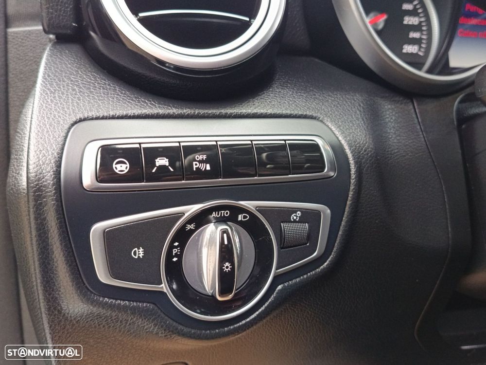 Mercedes-Benz GLC 250 d Off-Road 4-Matic - 26