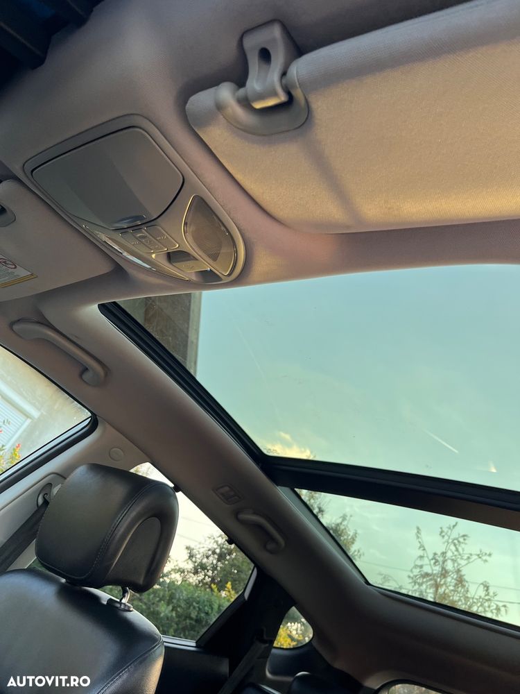 Hyundai Santa Fe 2.2 CRDi 4WD Automatik Premium - 19