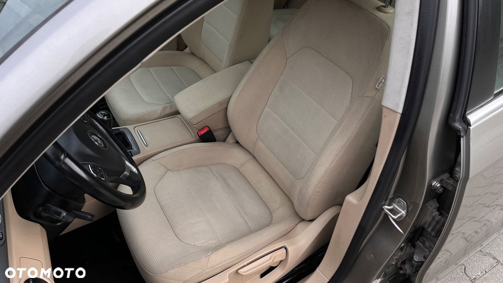Volkswagen Passat 2.0 TDI Comfortline CityLine - 16