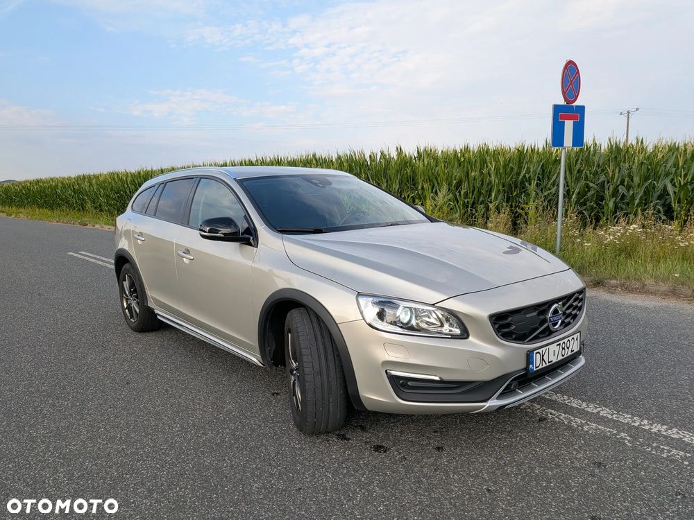 Volvo V60 Cross Country T5 Geartronic Momentum - 3