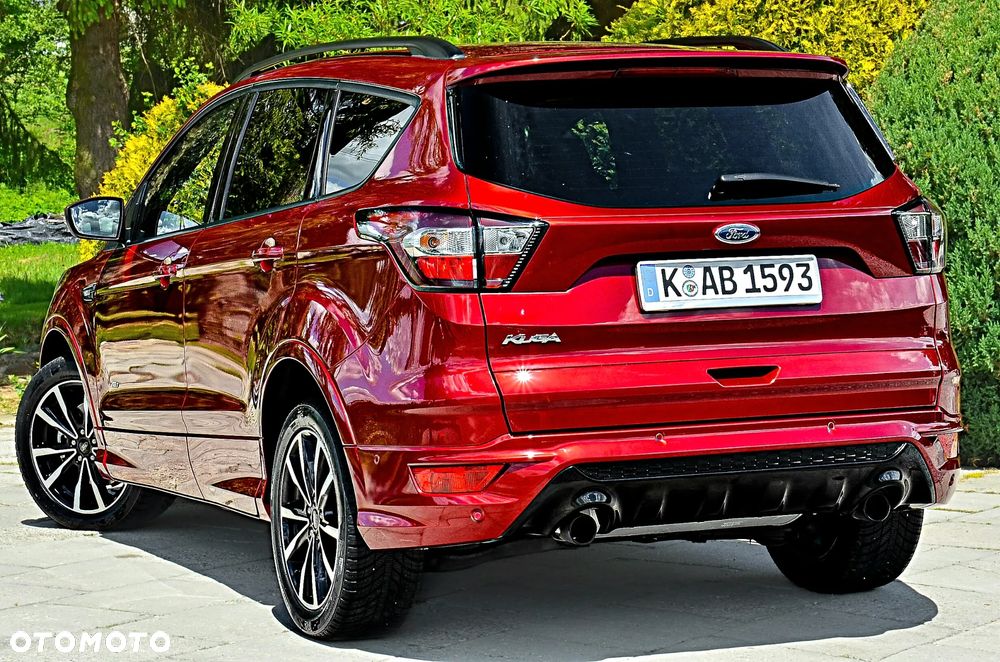 Ford Kuga 2.0 TDCi 4x4 ST-Line - 4