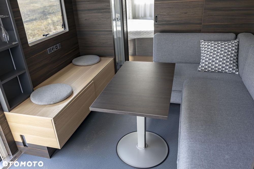 Adria Astella 704 HP - 14