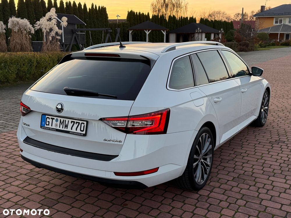 Skoda Superb 2.0 TDI DSG L&K - 11