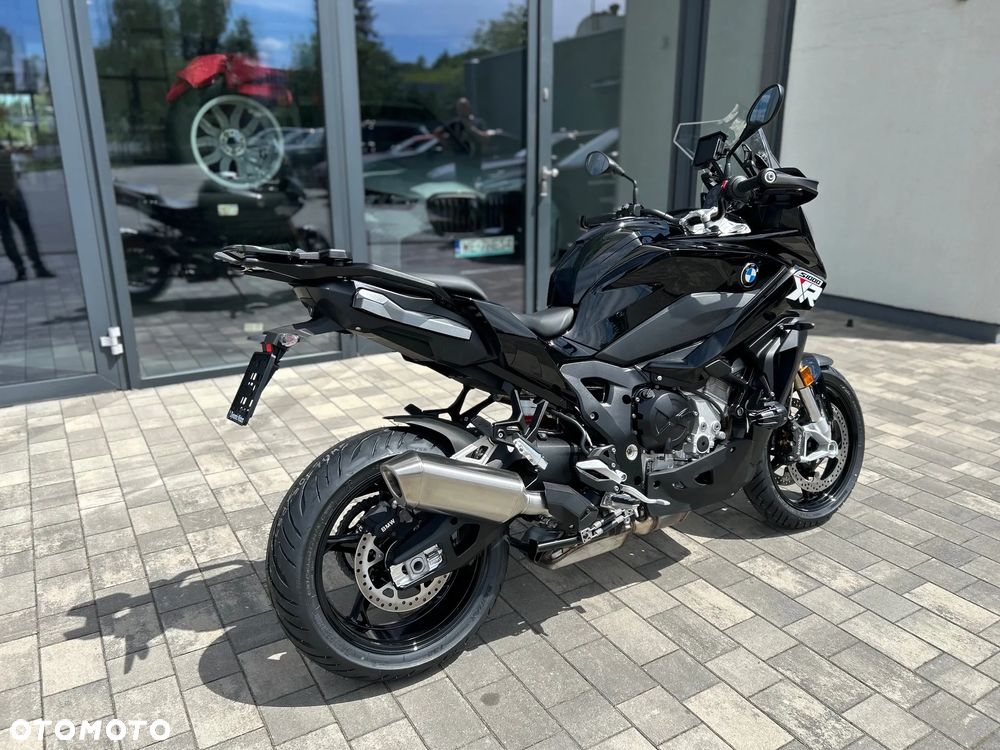 BMW XR - 7