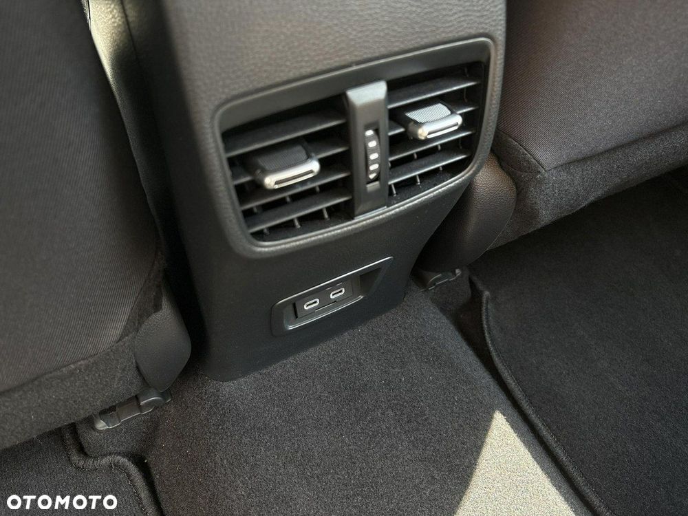 Toyota Corolla 1.5 Comfort - 19
