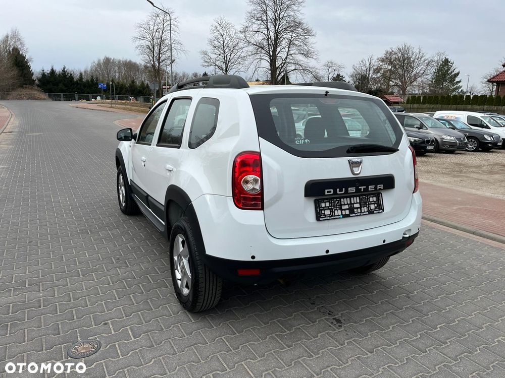 Dacia Duster 1.6 16V 105 4x2 Celebration - 10