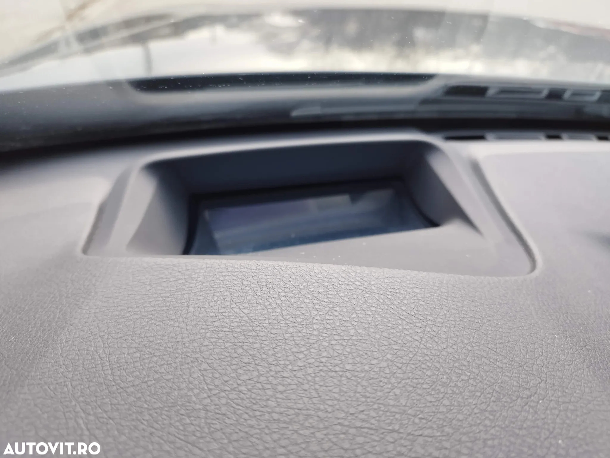 BMW Seria 3 318d Touring Aut. Advantage - 9