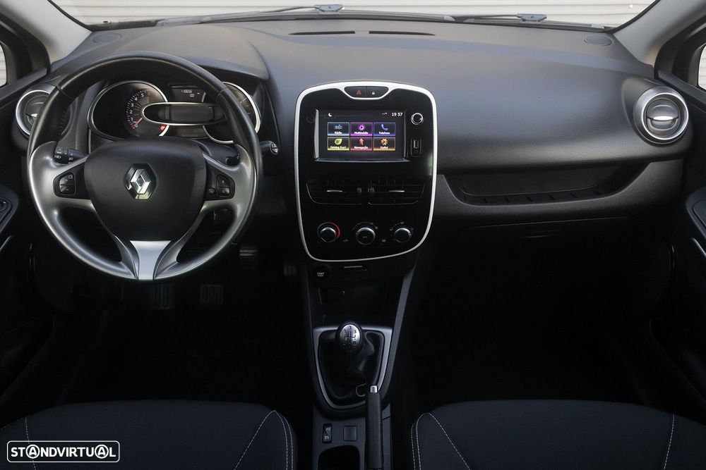 Renault Clio 0.9 TCe Limited - 9