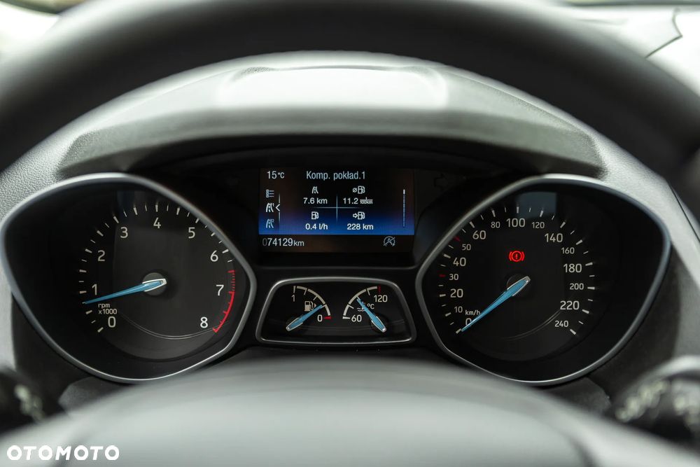 Ford Grand C-MAX - 24