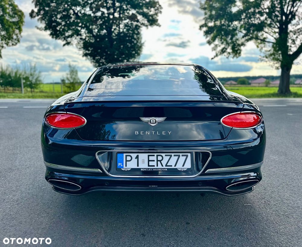 Bentley Continental GT - 16