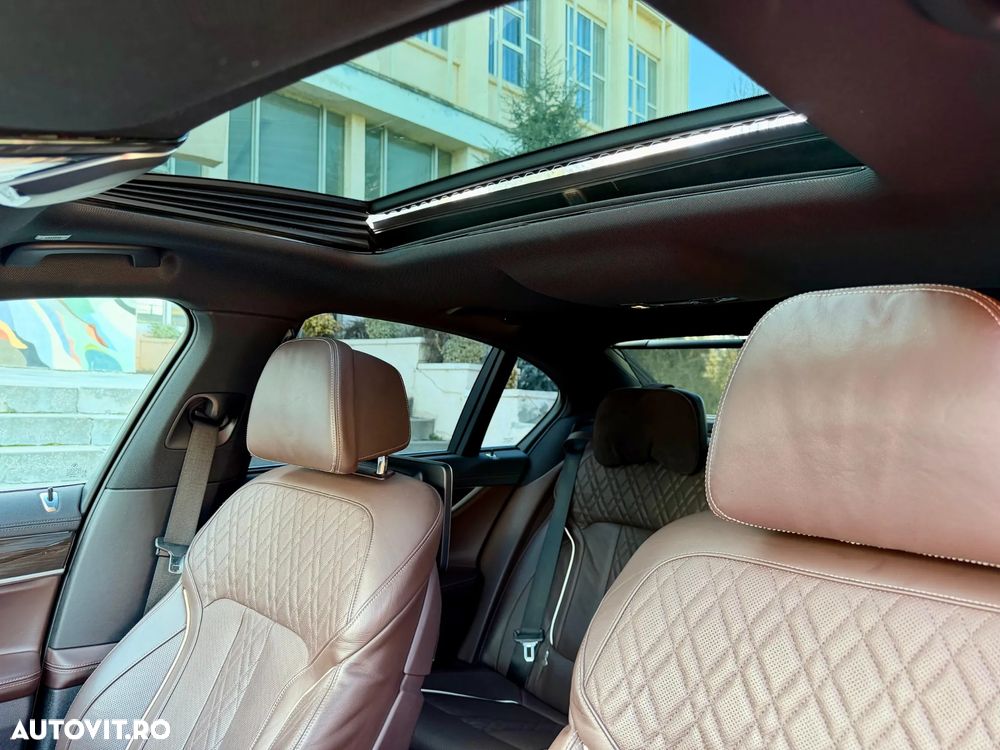 BMW Seria 7 730d xDrive - 14