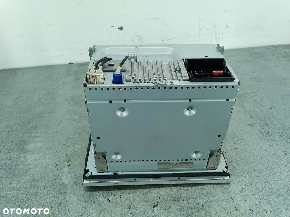 RADIO NAWIGACJA FABRYCZNA AUDI A4 B7 8E0035192S 7612002092 - 2