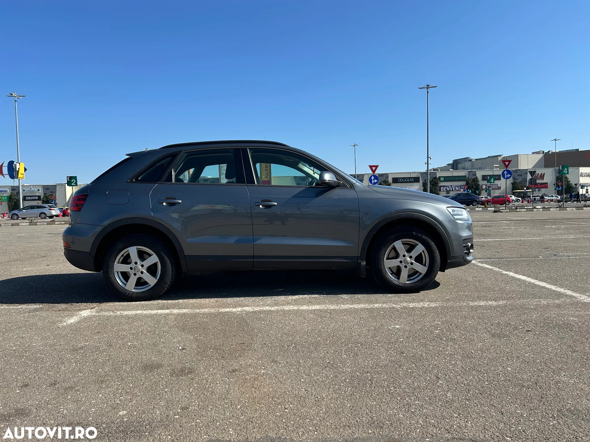 Audi Q3 2.0 TDI Quattro S-Tronic - 4