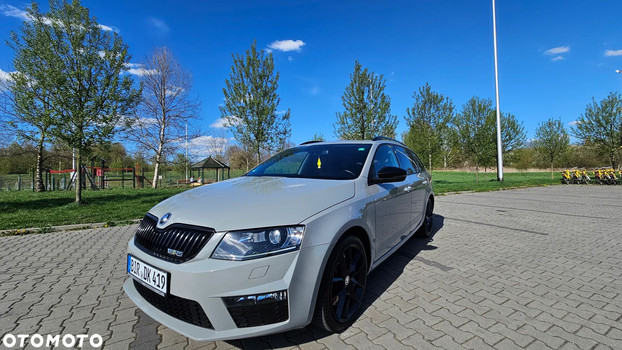 Skoda Octavia 2.0 TDI RS Challenge DSG - 1